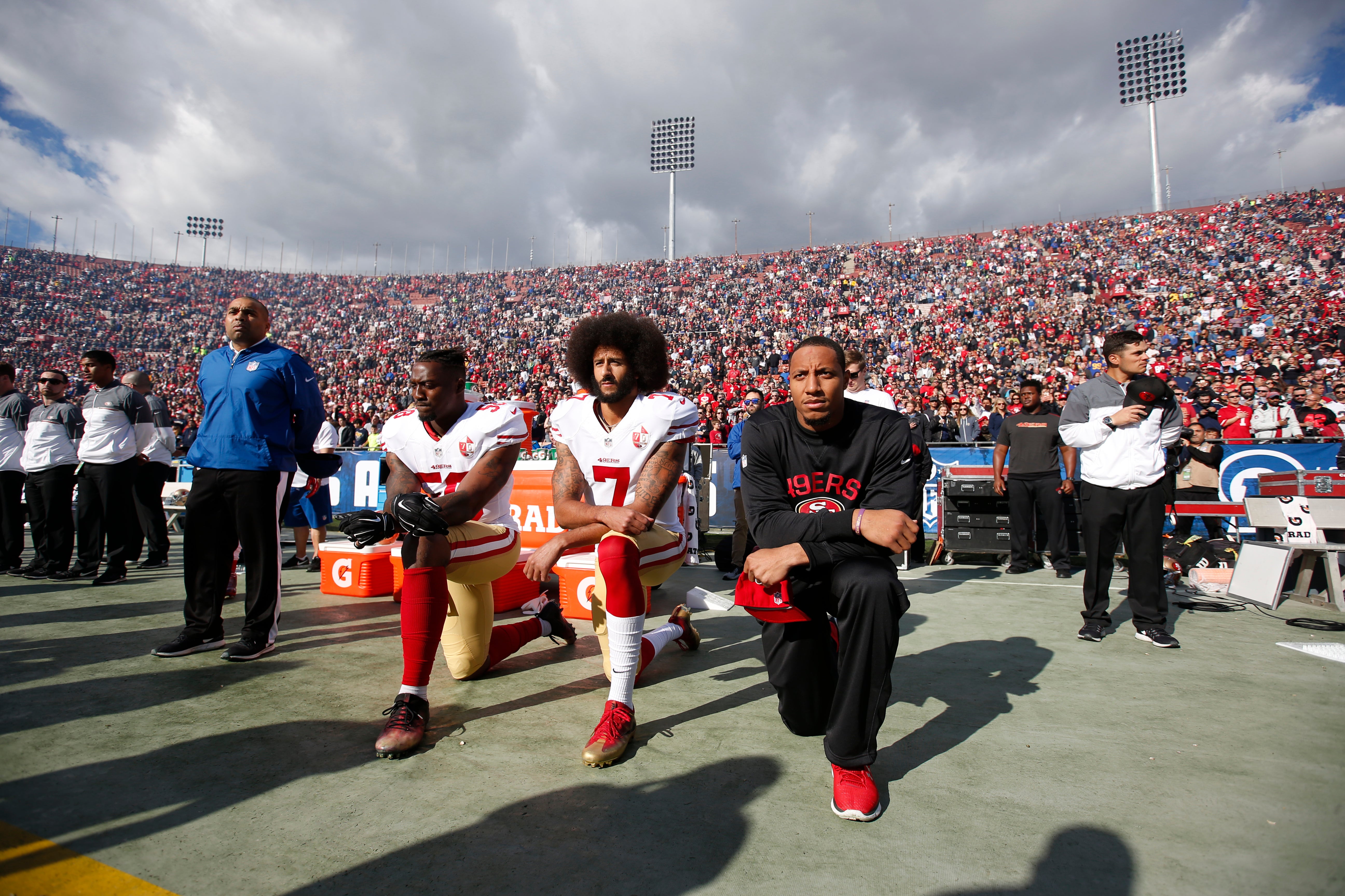 Colin Kaepernick ad: Nike Just Do It campaign spurs boycott for adding  NFL quarterback who led national anthem protest - CBS News