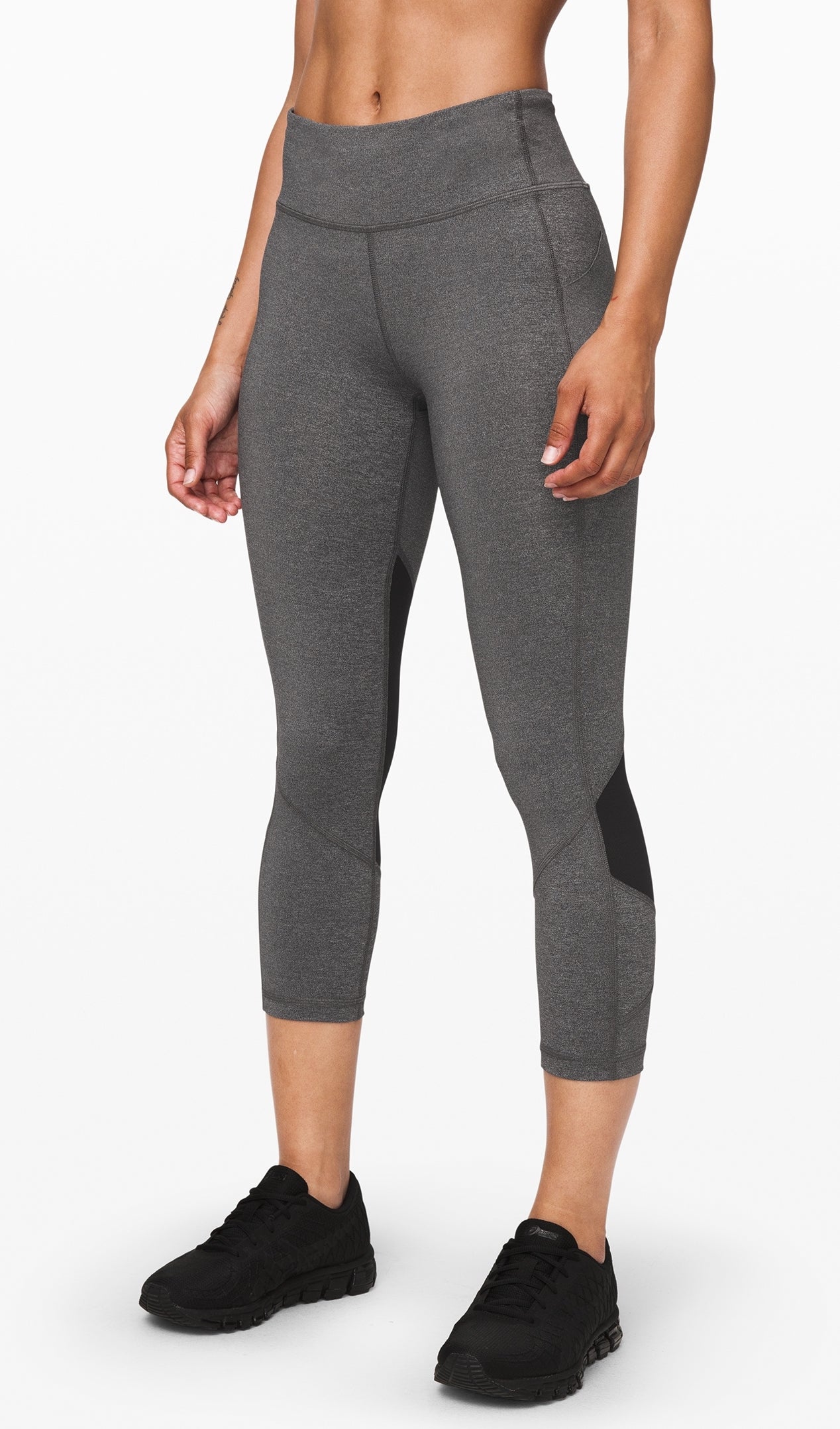 Lululemon online launches in the U.K.