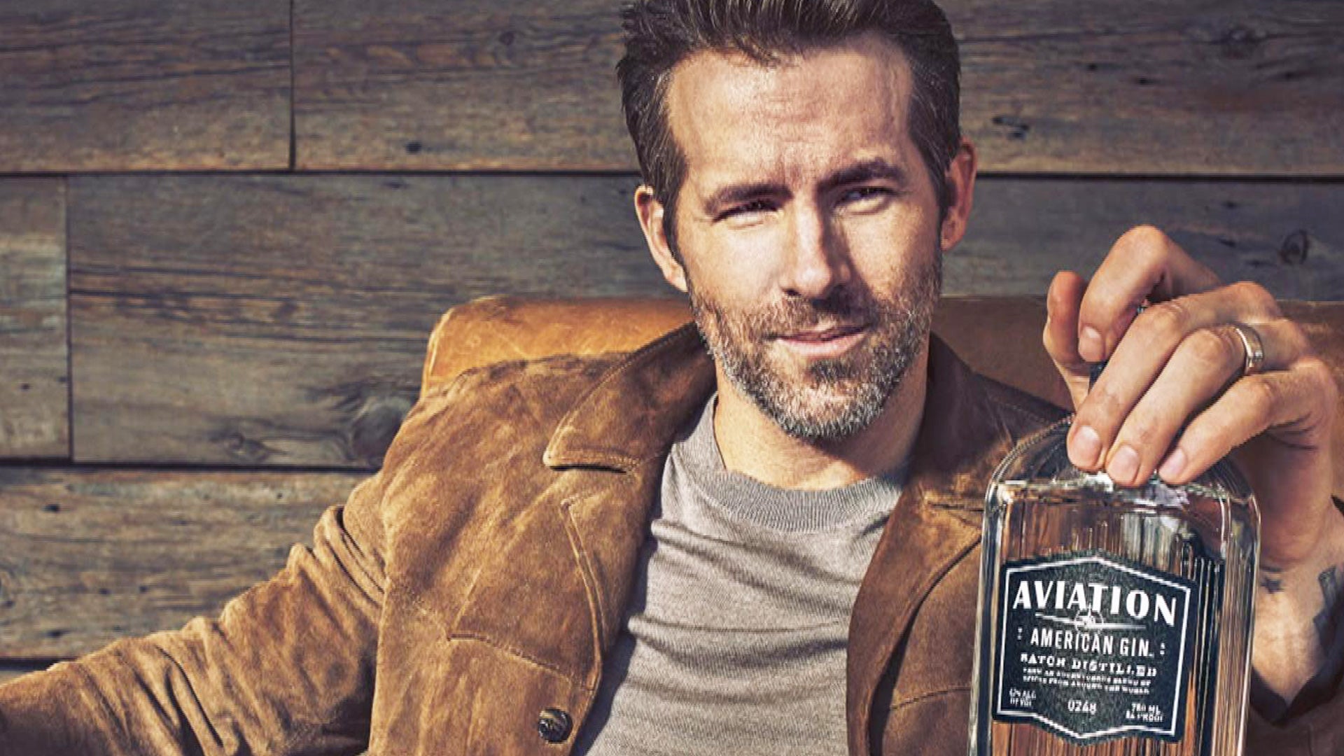 Ryan Reynolds Launches Last Minute Apology Campaign '2 Ginute