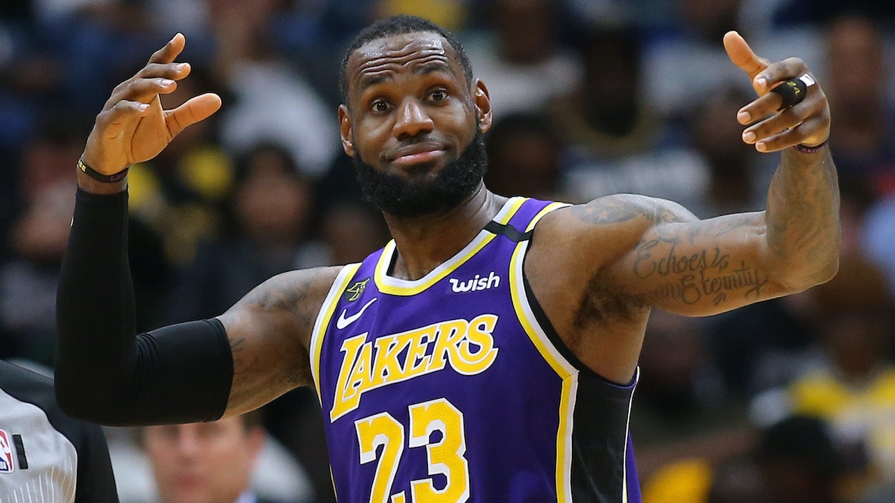 LeBron James 'Space Jam' Jersey: First Look at His Sneakers on