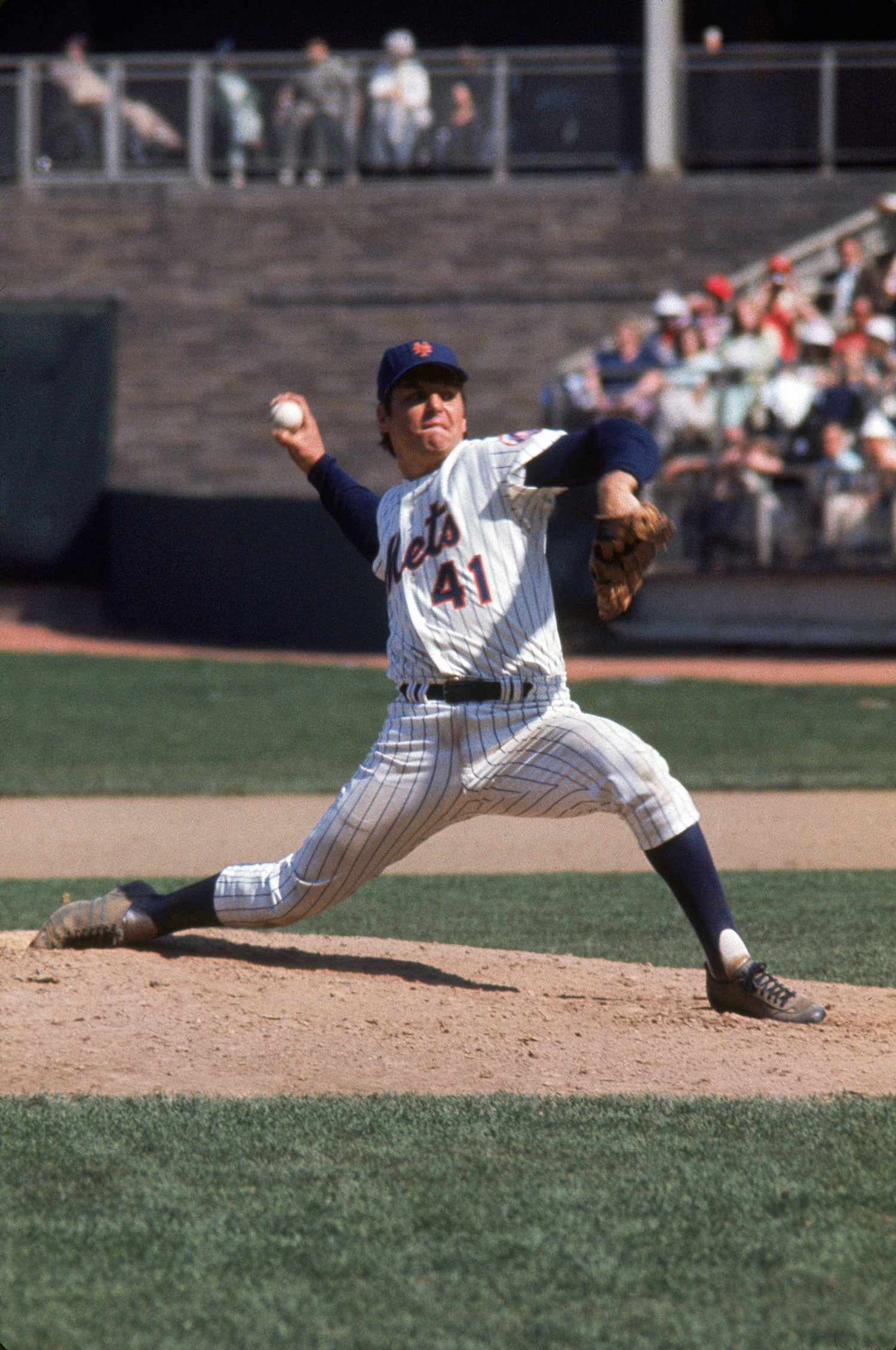 Tom Seaver, heart and mighty arm of Miracle Mets, dies at 75 