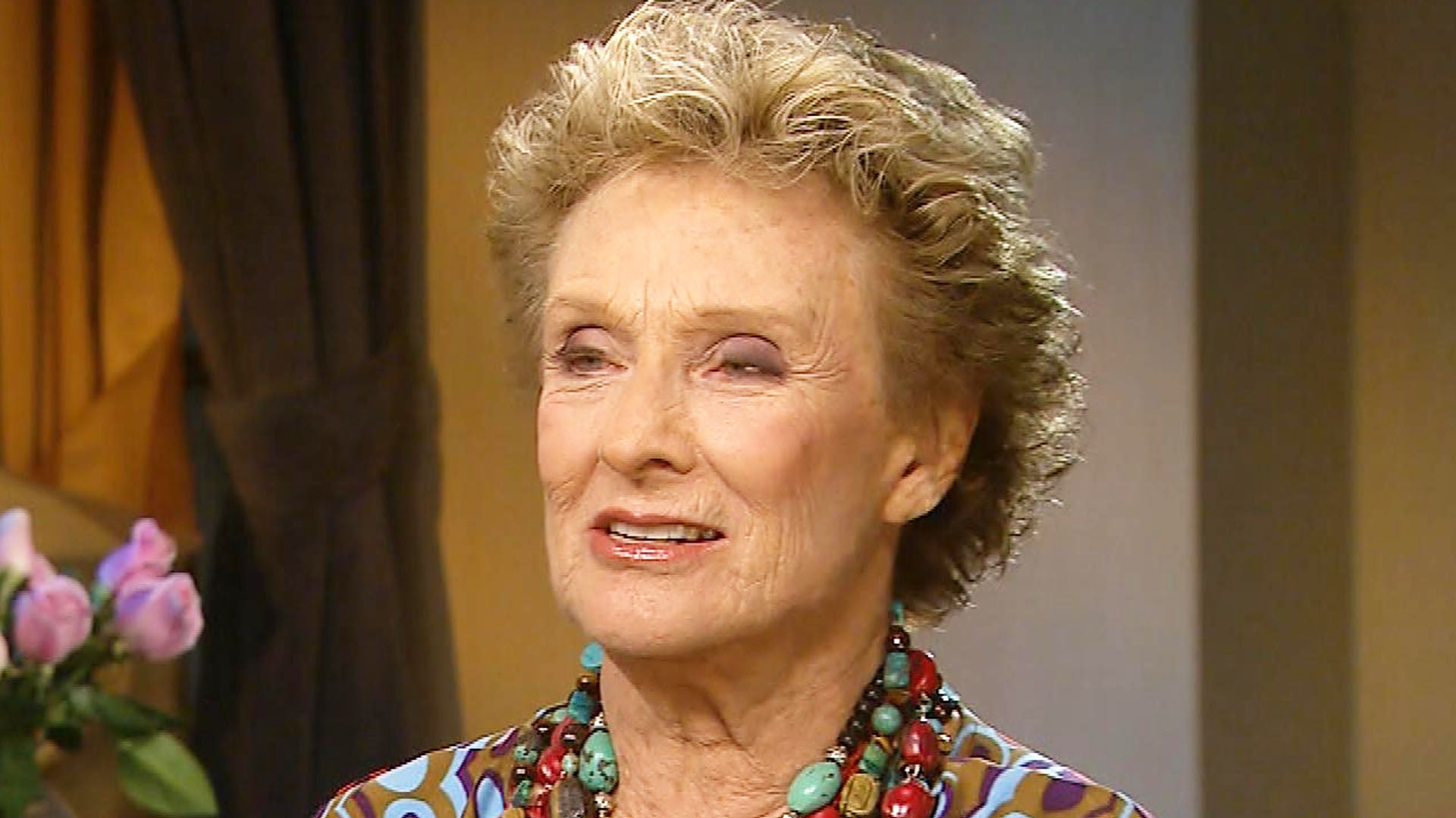 eto a04 cloris leachman 012821