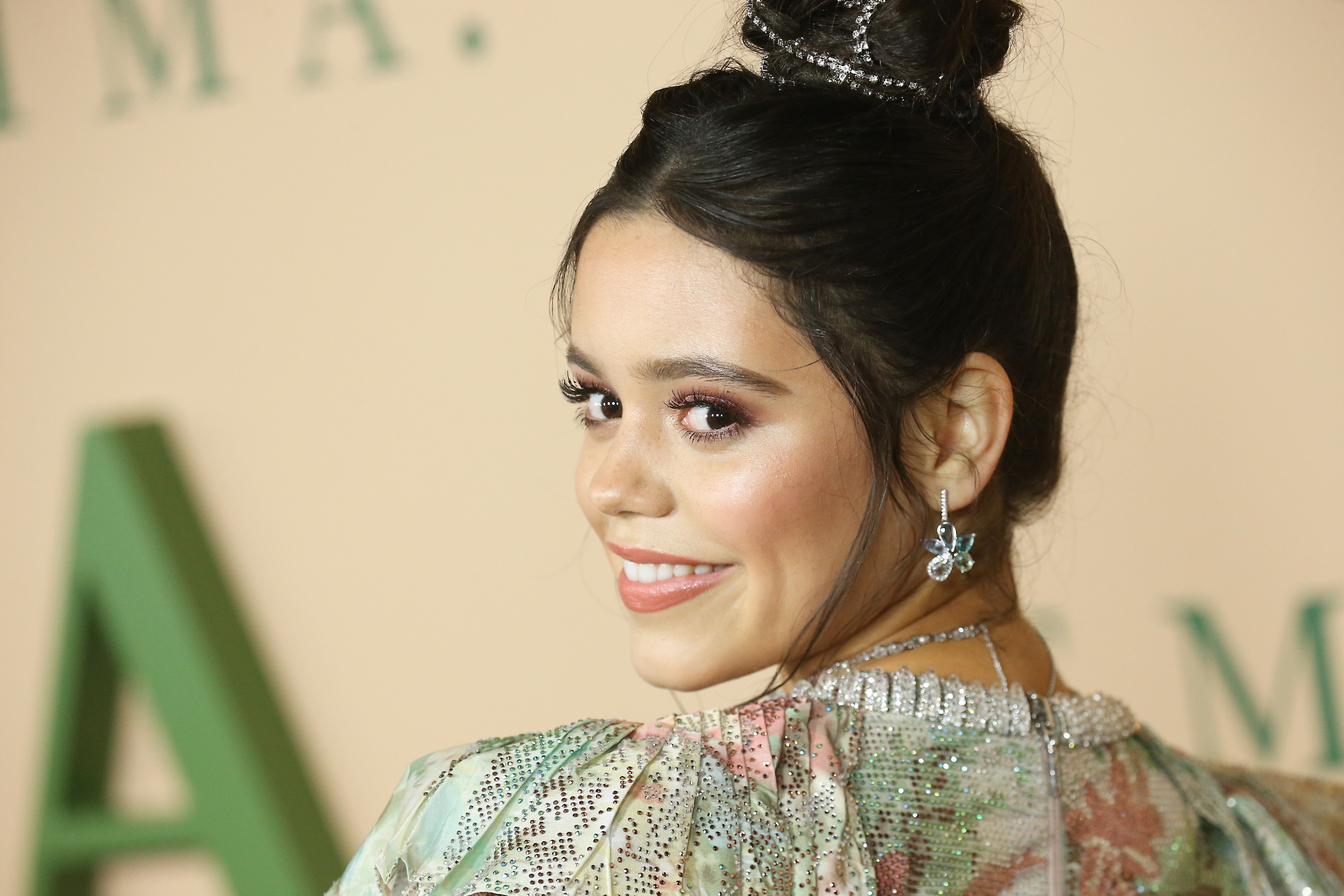 Jenna Ortega To Play Lead Wednesday Addams In Netflix's Live-Action Series  From Tim Burton – Deadline