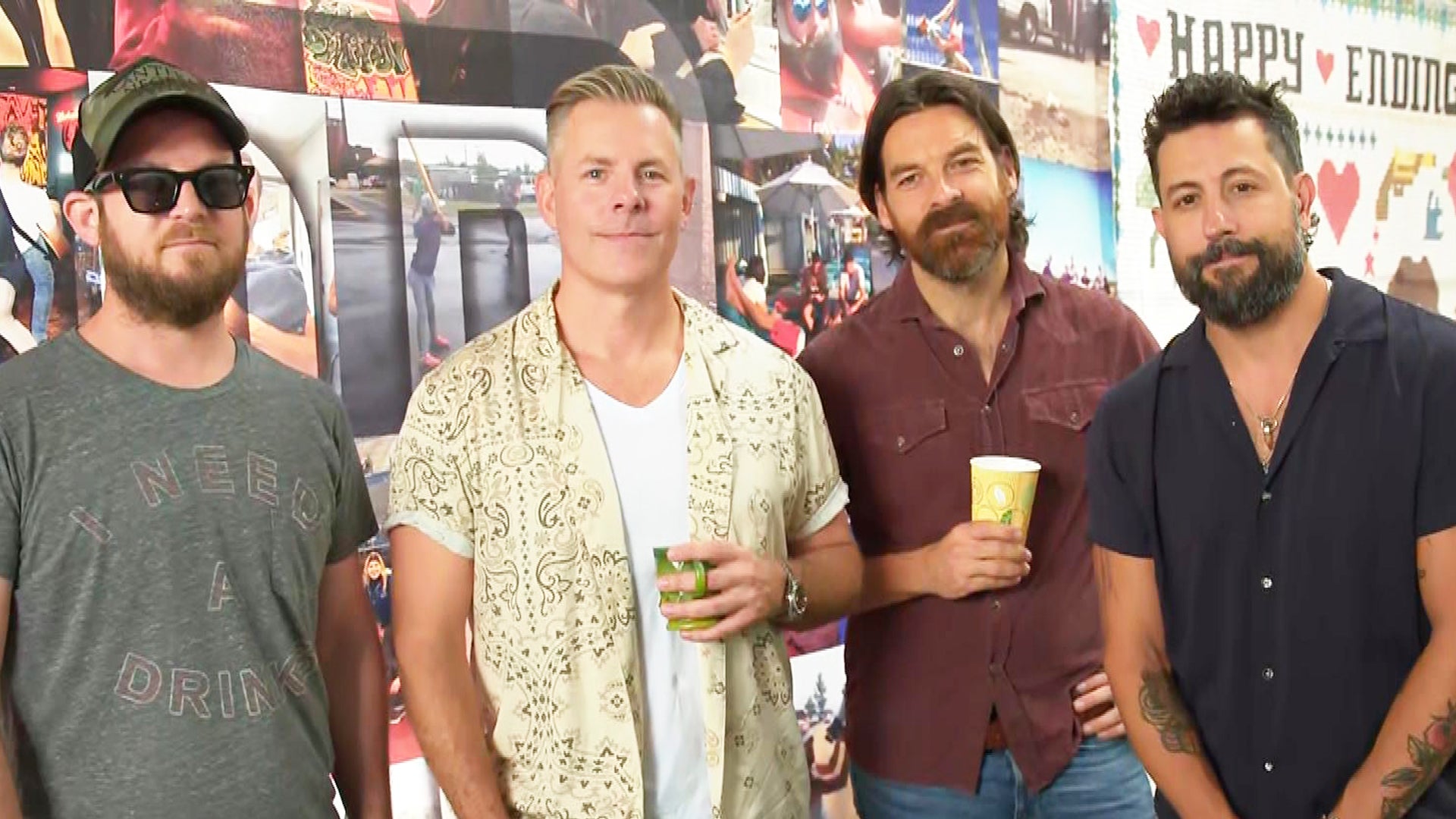 Old Dominion Gives Fans An Inside Look At Their Tour Bus Exclusive Entertainment Tonight