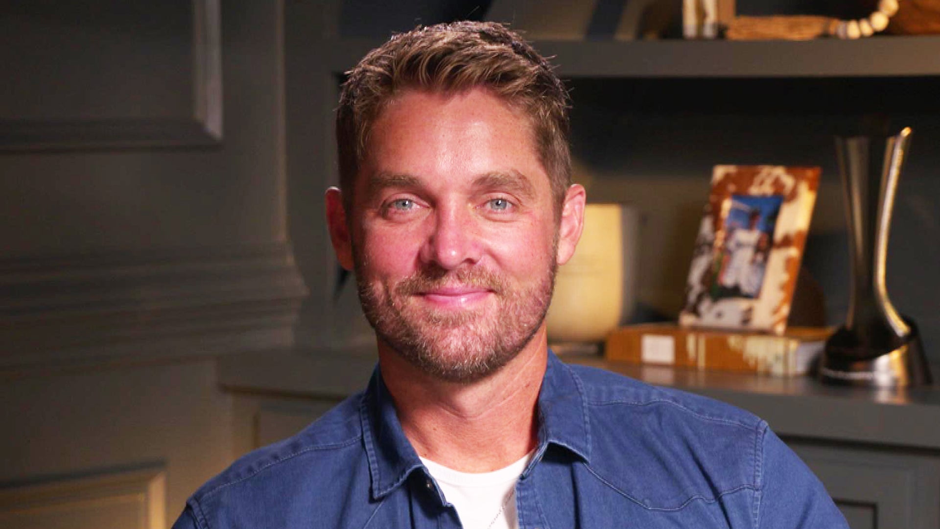 Brett Young and Wife, Taylor, Planning Unique Gender Reveal For