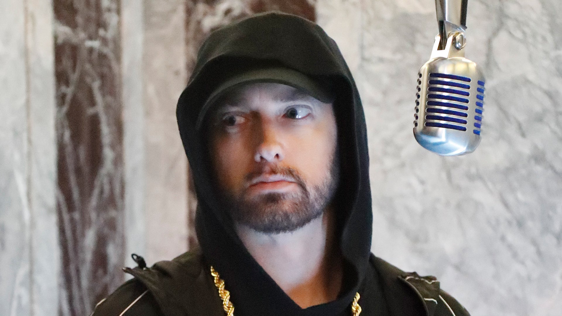 Eminem Says 2022 Super Bowl Halftime Performance 'Nerve-Racking' – Billboard