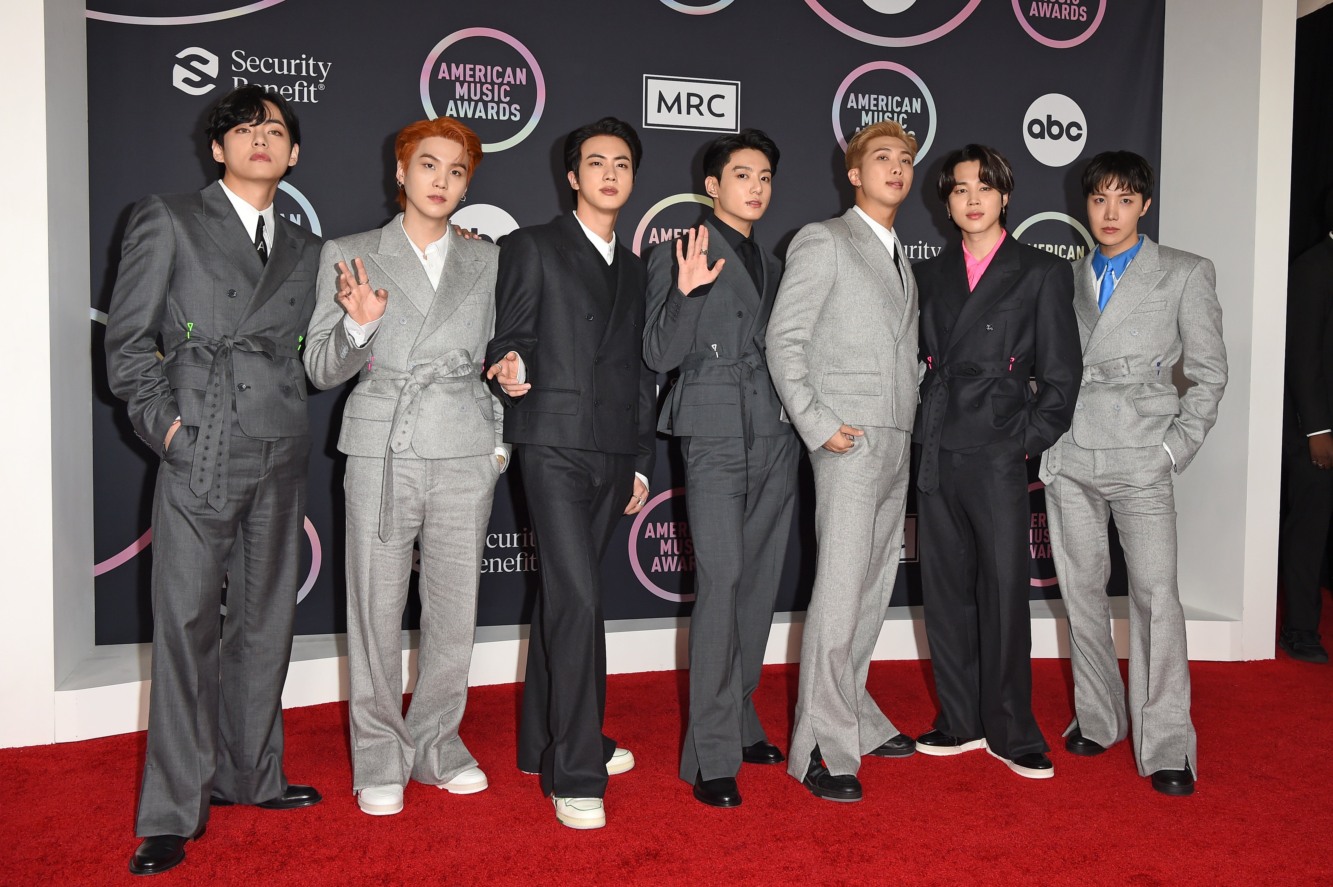 BTS Jin Sparks Concern After Appearing on Grammy Red Carpet with