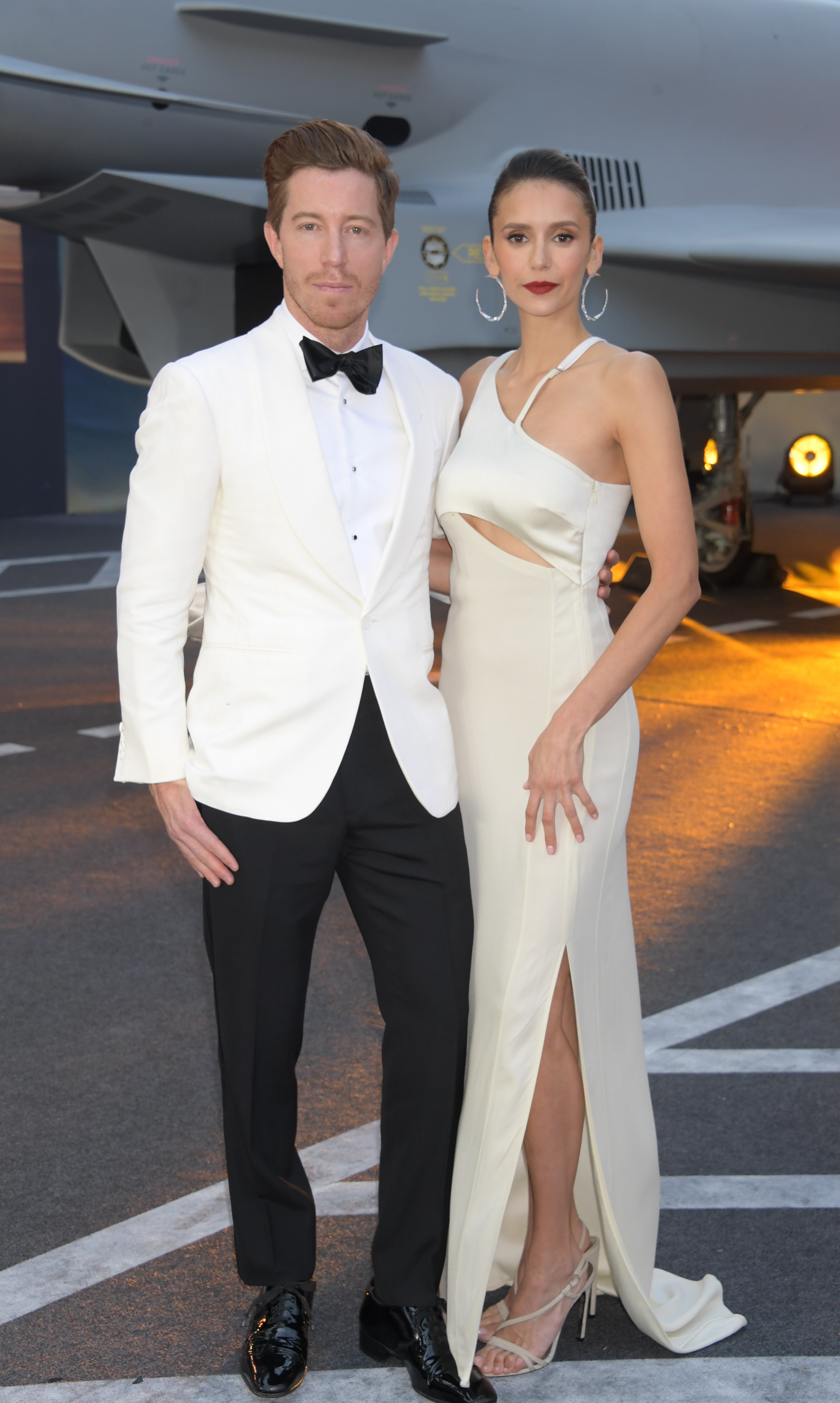 Nina Dobrev and Shaun White Love Hard During Red Carpet Date Night
