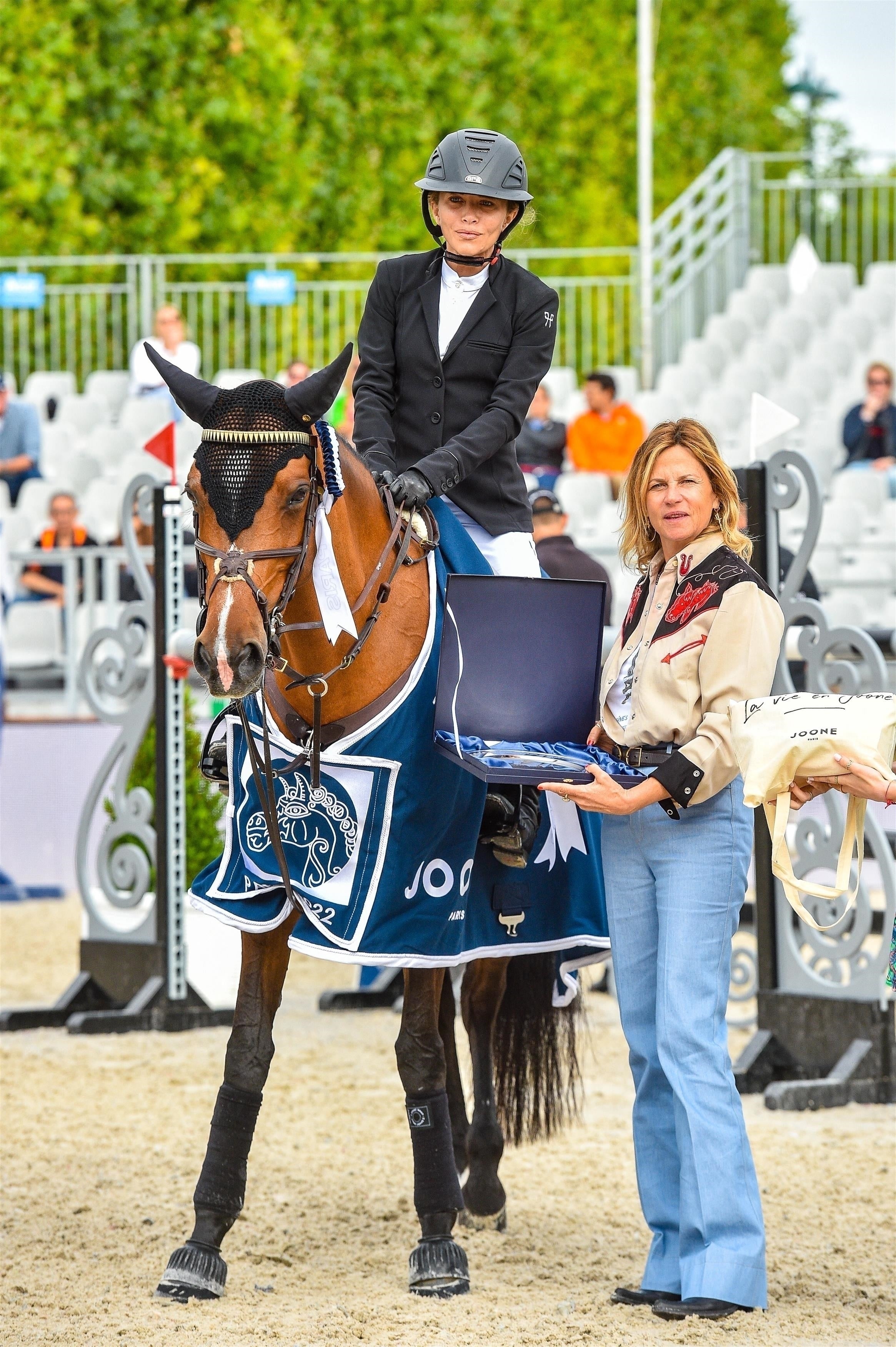 Mary Kate Olsen Soars on Horseback During Paris Jumping