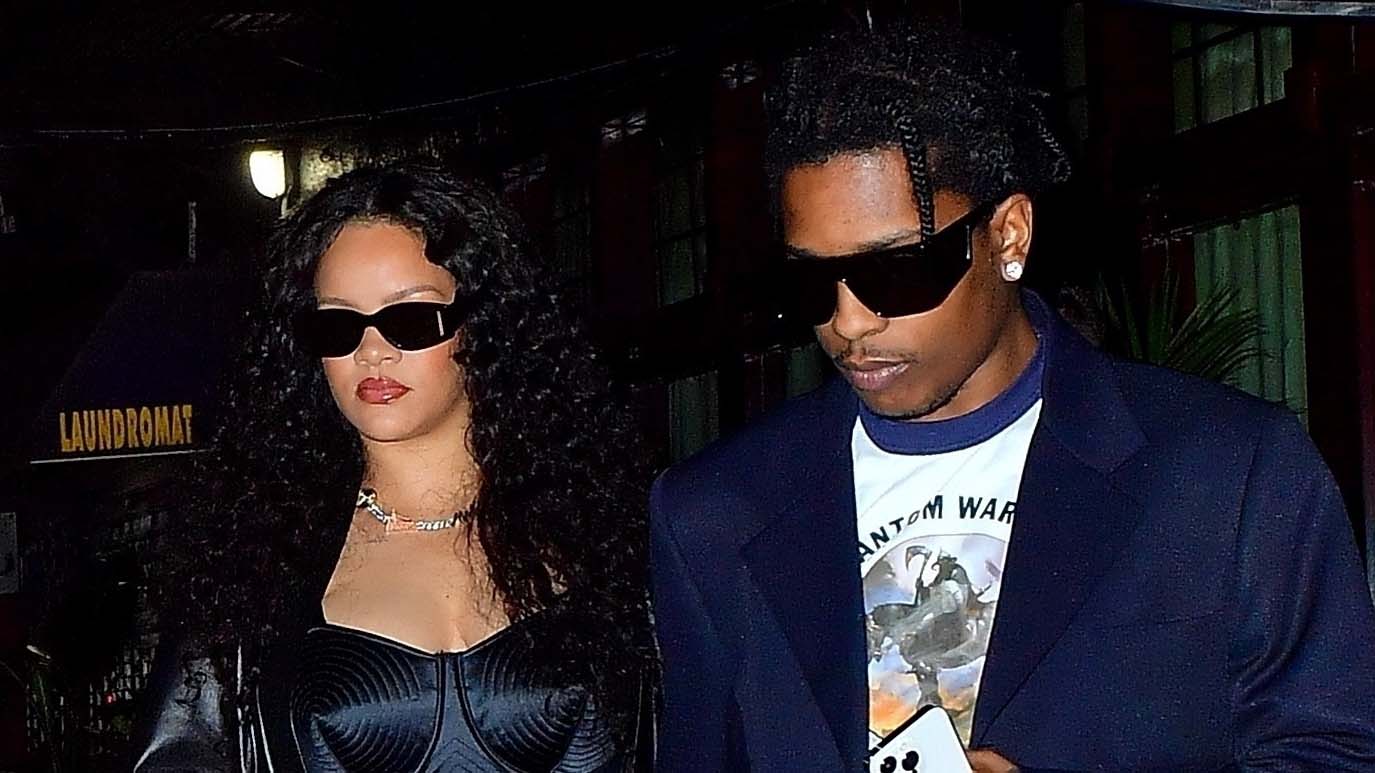 Rihanna And A$AP Rocky Have A Cute Date Night IN NYC (Video)