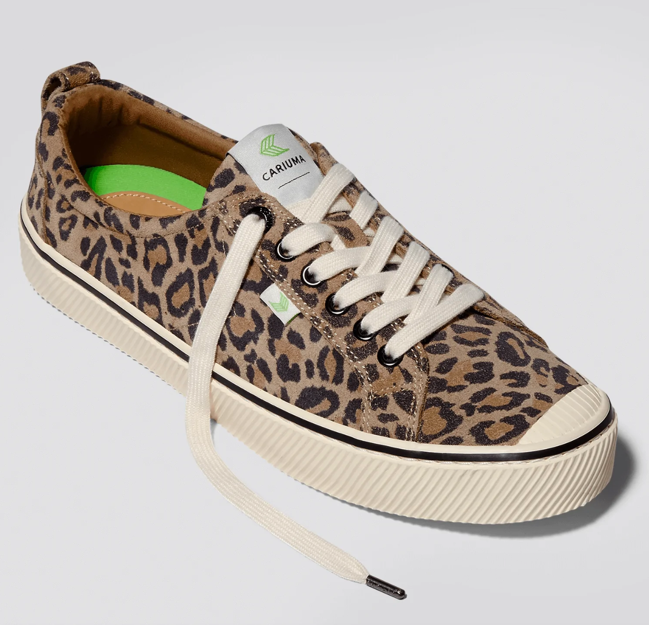 Cariuma OCA Low Leopard Suede