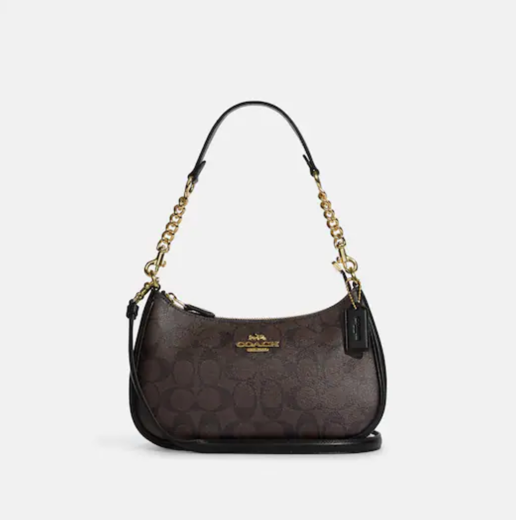 What online Coach outlets sell authentic Coach bags for discounted