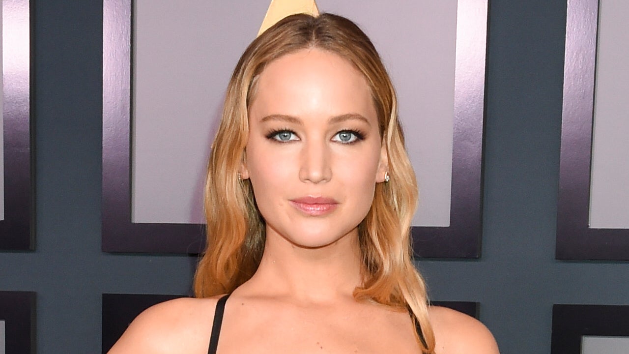 Jennifer Lawrence Candidly Opens Up About Her Anxieties as a Mom ...