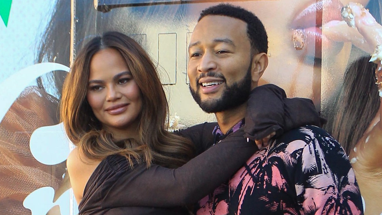 Chrissy Teigen and John Legend's 1-Year-Old Daughter Esti Takes Her First  Steps: 'She's Walkin