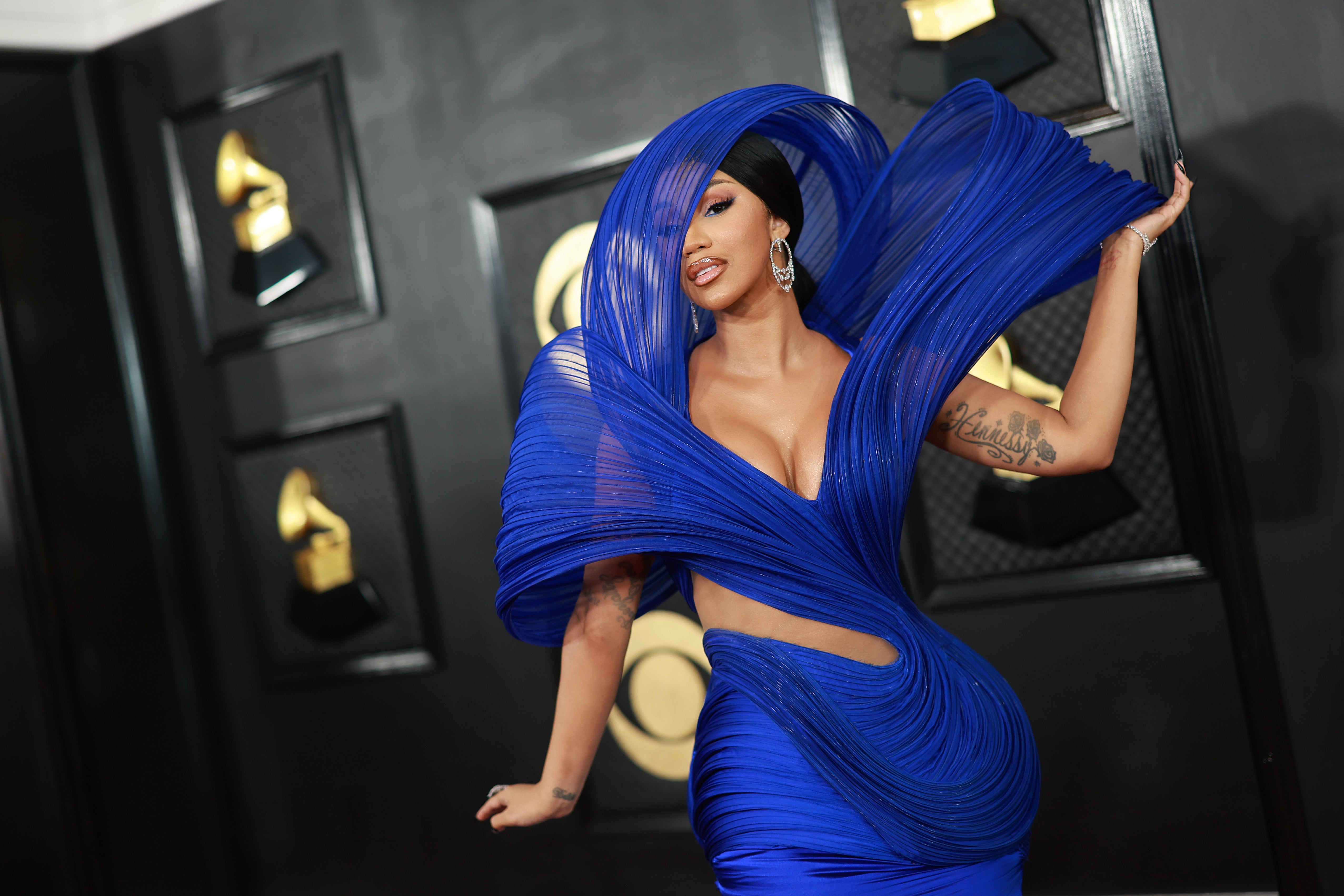Cardi B Shows Off Her Face Tattoo of Son Wave's Name: Photo