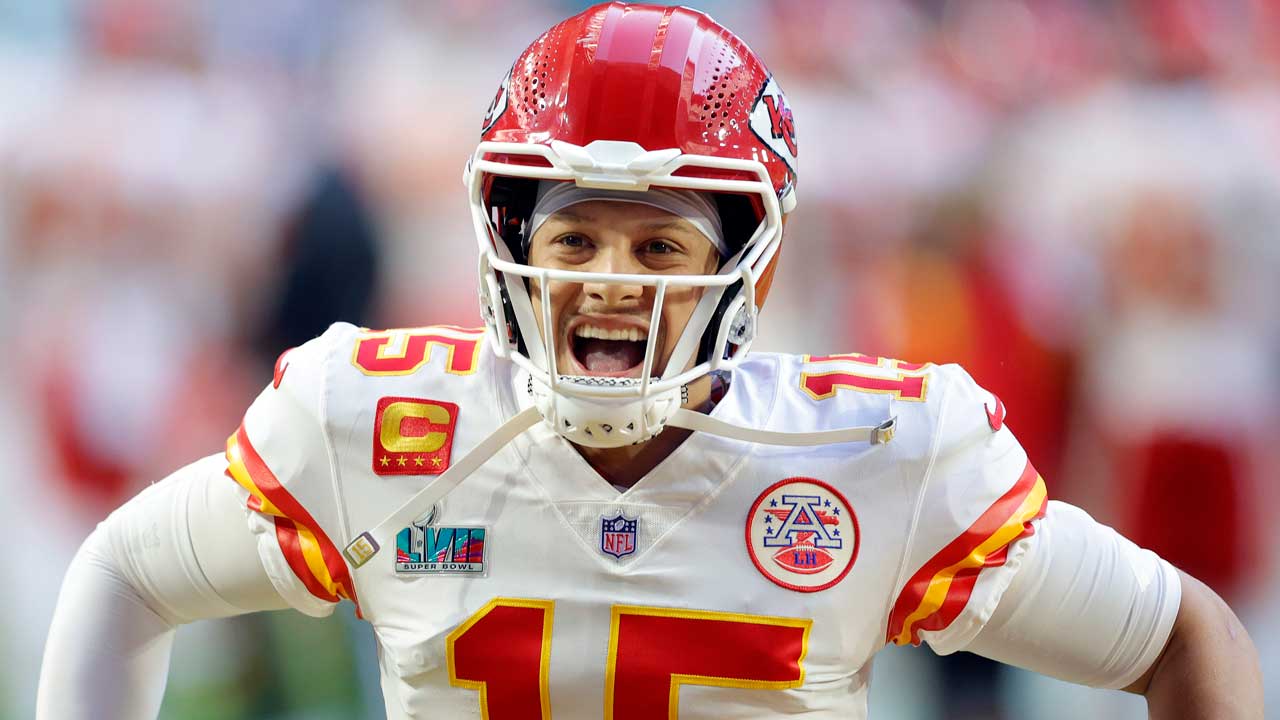 Kansas City Chiefs win Super Bowl LVII against Philadelphia Eagles, 38-35