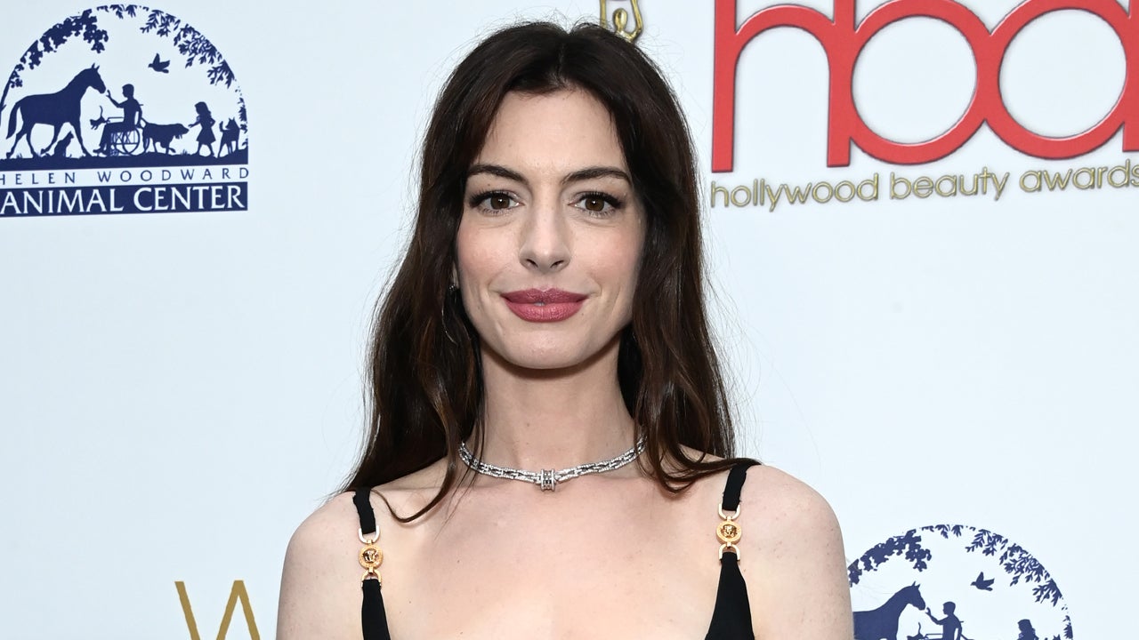 Anne Hathaway's Style File: Every Single One Of Anne Hathaway's Best Red  Carpet Moments