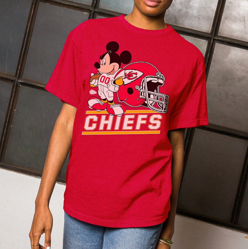 Kansas City Chiefs TShirt, Trendy Vintage Retro Style NFL Unisex Footb –  Bundlepng