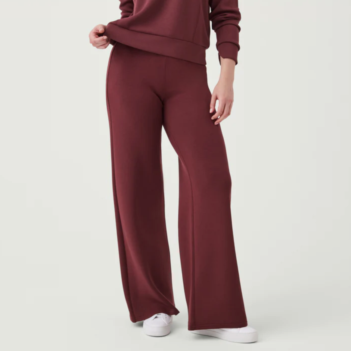 Spanx's New Pull-On Wide-Leg Jeans Are So Comfy and Flattering, I