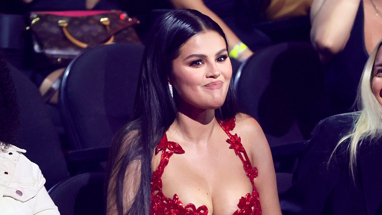 Get Selena Gomez's Exact Victoria's Secret Bra from the 'Single Soon' Music  Video, Selena Gomez, Shopping, Victoria's Secret