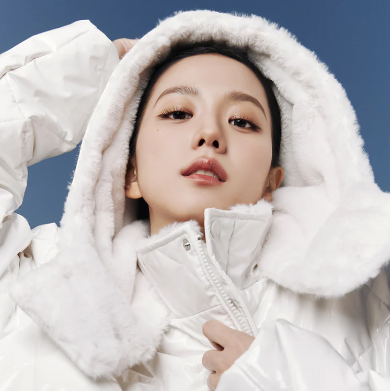 BLACKPINK’s Jisoo is the New Face of Alo Yoga — Shop the Spring 2024 Collection