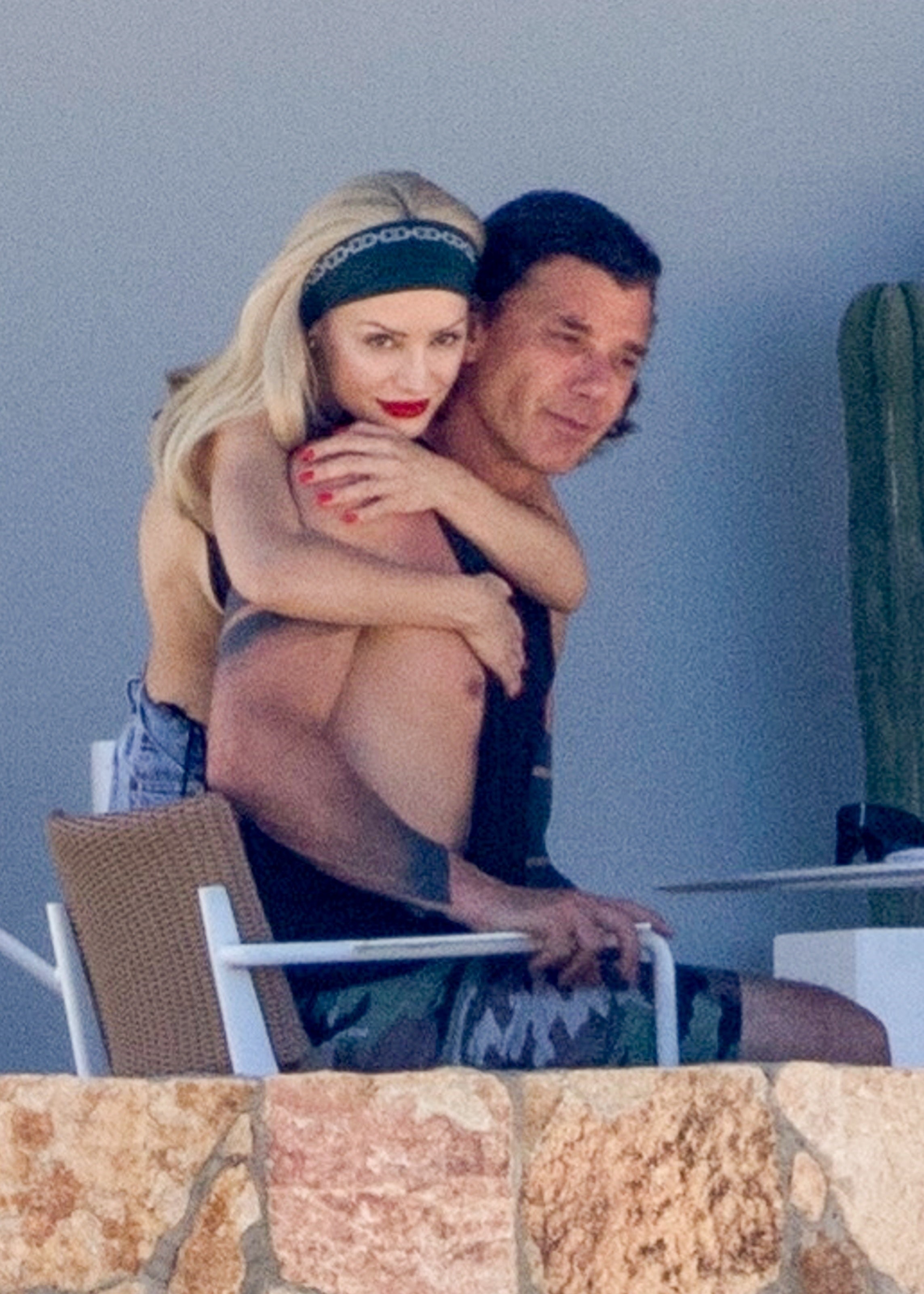 Gavin Rossdale visto con su novia parecida a Gwen Stefani, Xhoana X PIC