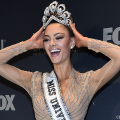 Miss South Africa Demi-Leigh Nel-Peters Crowned Miss Universe 2017! 