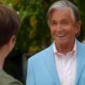 George Hamilton Gives Hilarious Business Advice on 'American Housewife' (Exclusive) 