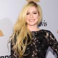 Avril Lavigne Shares Thank You to Fans & Update on New Album: 'It's Been a Long Recovery'