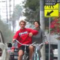 RELATED: Selena Gomez Cozies Up to Justin Bieber After Riding Bikes -- See the Pics!