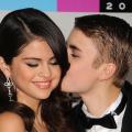 Selena Gomez and Justin Bieber Cozy Up During Intimate Date Night