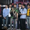 BTS Pose With Taylor Swift Backstage Before Taking Home Top Social Artist at 2018 Billboard Music Awards 