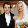 NEWS: Paul Rudd Says 'Friends' Fans Still Ask Him 'How's Phoebe?'