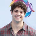 Noah Centineo Shows Fans Just How Difficult It Is to Shower Post Knee Surgery