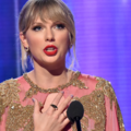 Taylor Swift's Mom Brought to Tears During Heartfelt Speech at AMAs After Artist of the Decade Honor