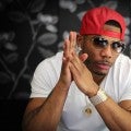 Nelly Performs at AMAs One Night Before 'DWTS' Finale