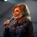 Loretta Lynn Remembered With Tribute Performance at 2022 CMA Awards