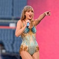 Here's How Taylor Swift Could Make It From Tokyo Show to Super Bowl