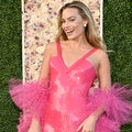 Margot Robbie Channels 1977 Superstar Barbie at 2024 Golden Globes