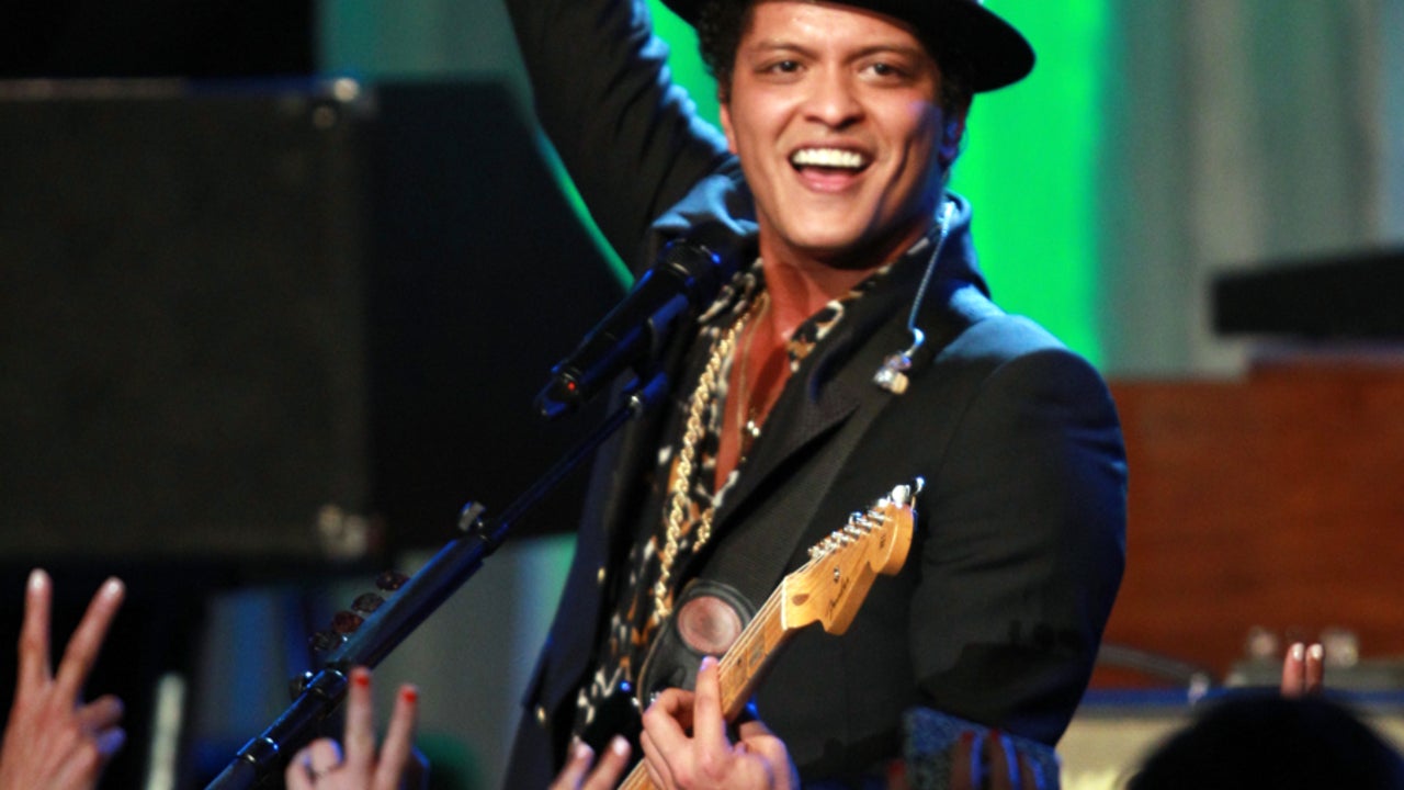 3 mindblowing facts about the American singer Bruno Mars  YAAY Music