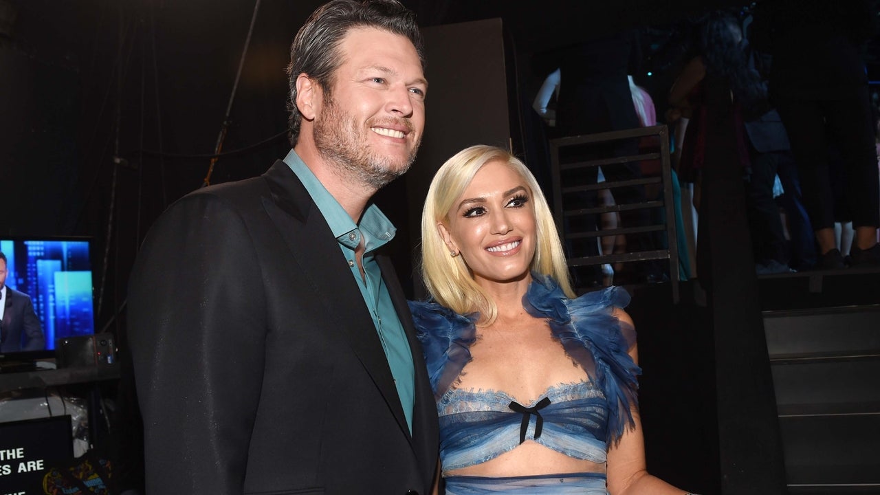 Blake Shelton and Gwen Stefani at the People's Choice Awards 2017