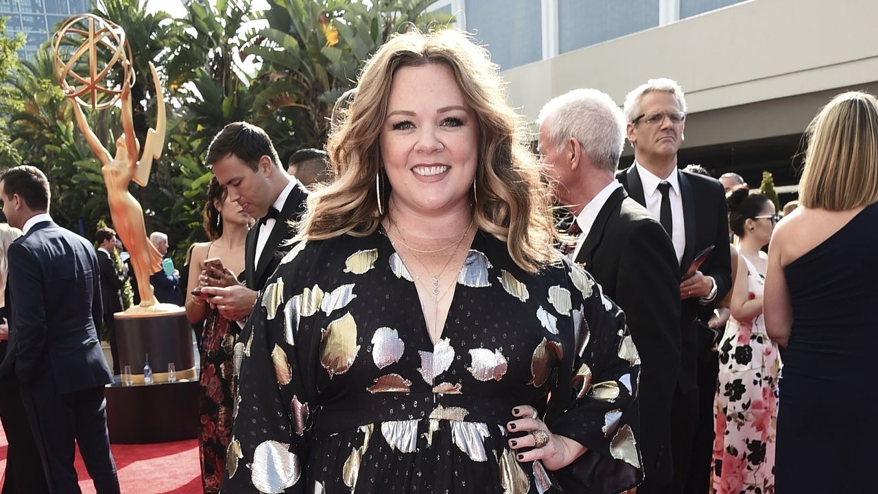 Melissa McCarthy at 2017 Emmys