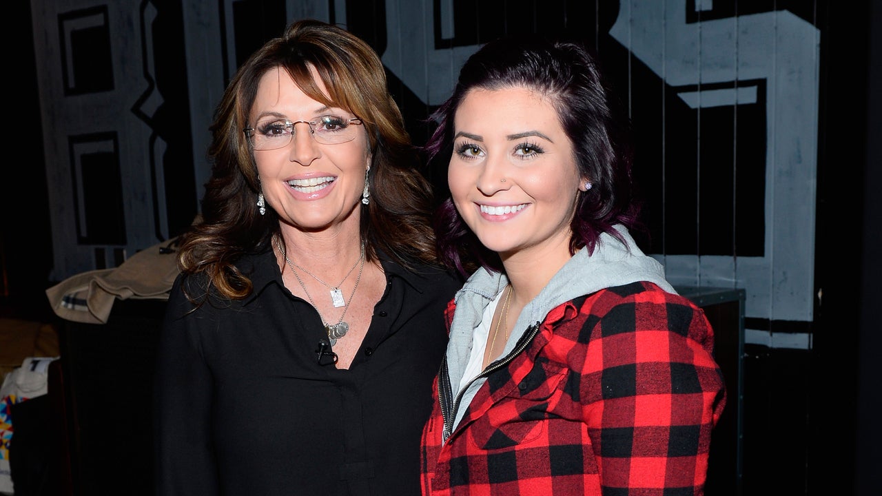 SARAH_PALIN_WILLOW_gettyimages-501383762.jpg