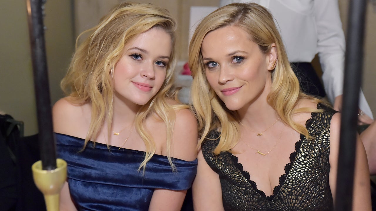 Ava Phillippe and Reese Witherspoon