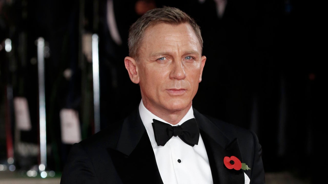 Daniel Craig