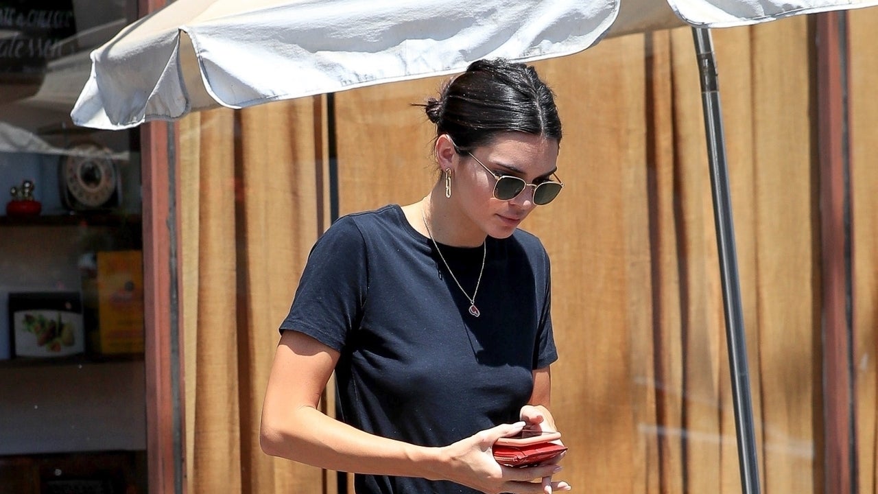 Kendall Jenner mom shorts