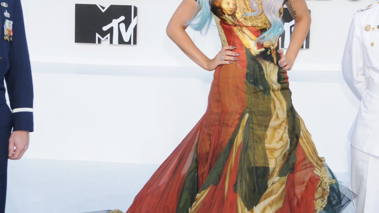 Vma fashion lady gaga mcqueen dress