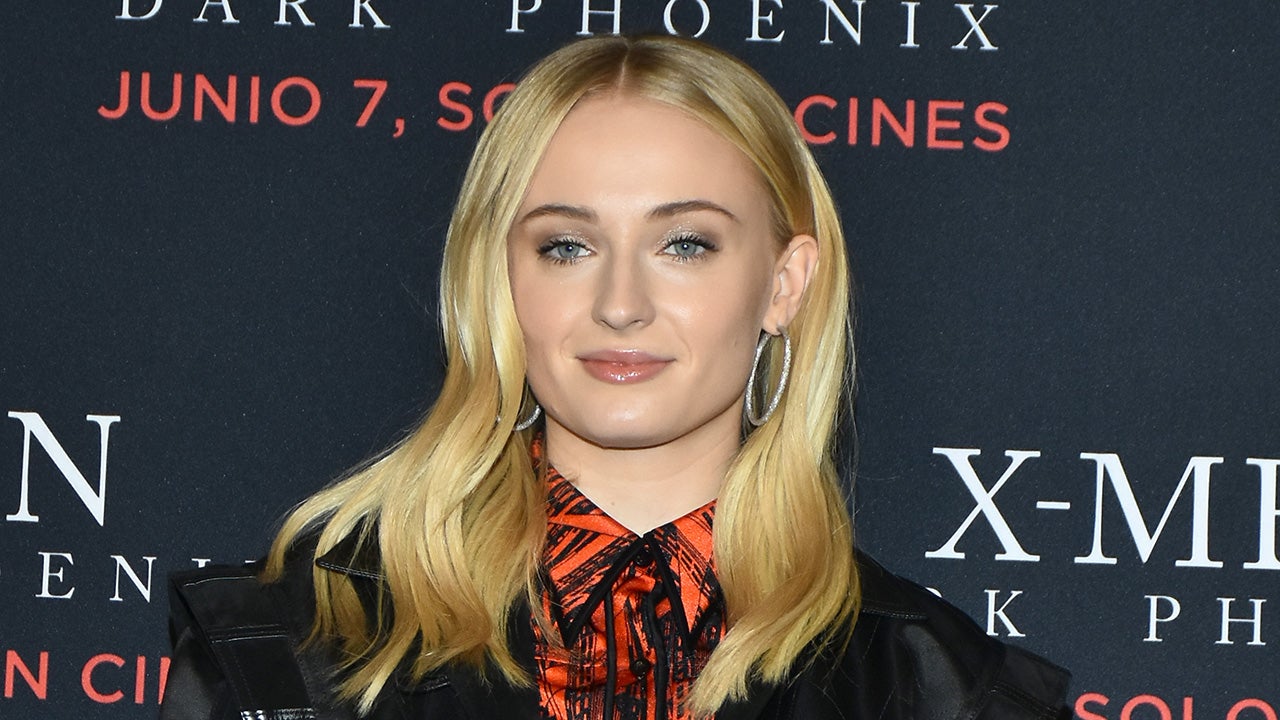 Sophie Turner Shares Behind-the-Scenes 'Game of Thrones' Pic With 'The ...