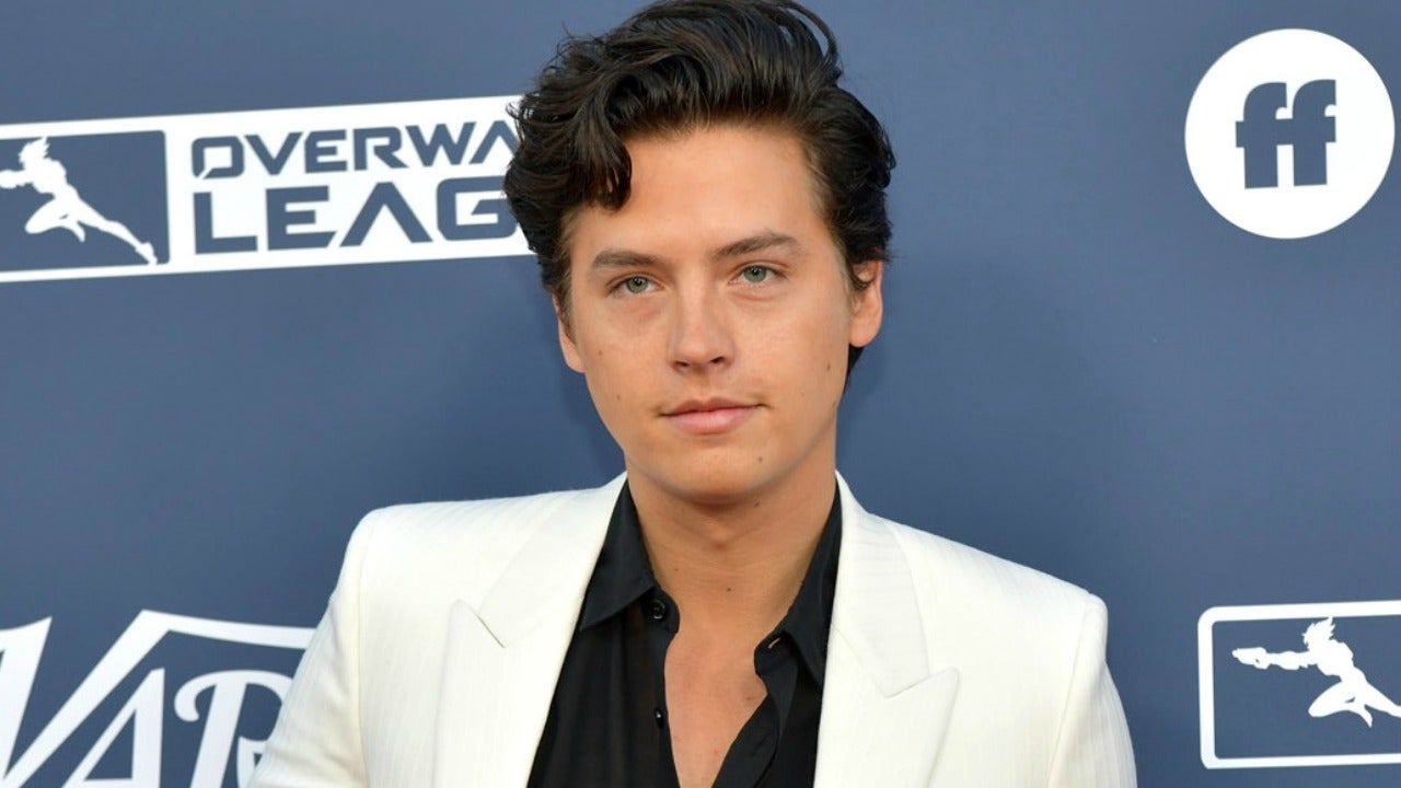 Cole Sprouse (aka Ross' son, Ben!) returns to 'Friends' couch — see the  photo