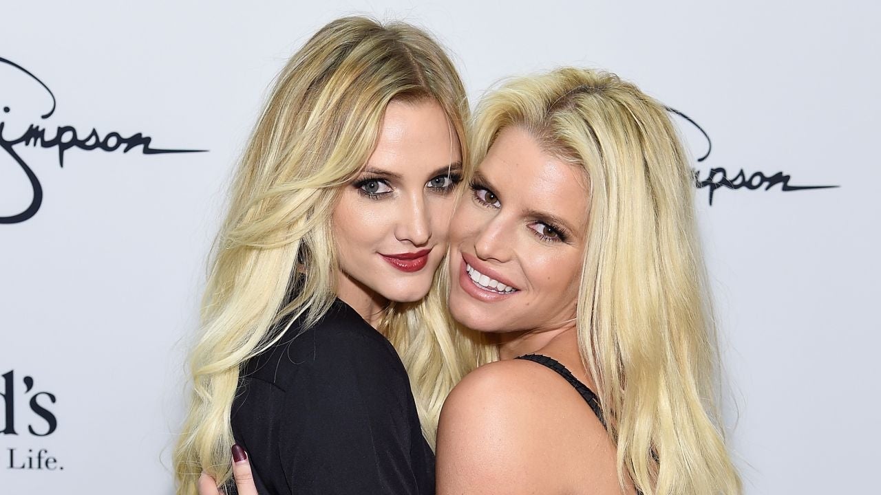 Jessica and Ashlee Simpson